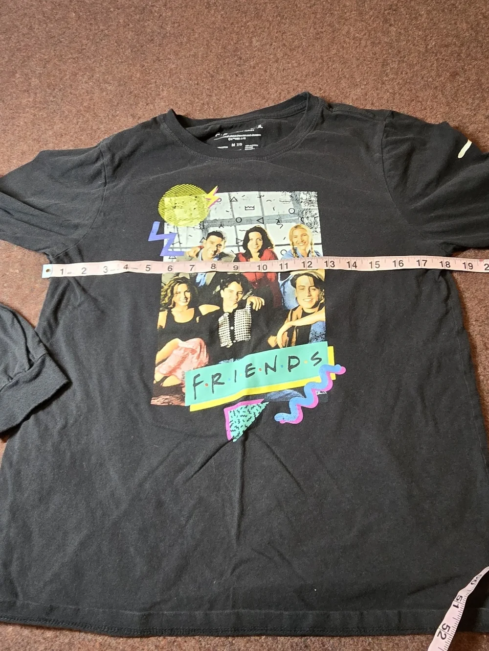Friends Longsleeve Shirt Size Medium 7/9
